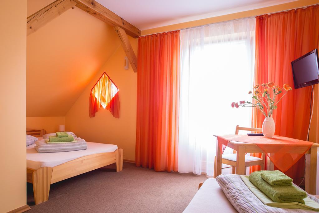 Viesu Maja Janis Hotel Madona Room photo